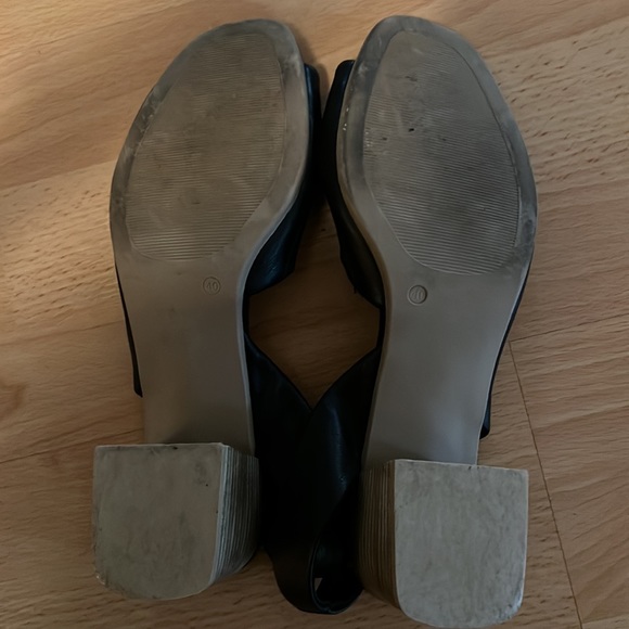 Bueno soft black leather sling backs - Picture 4 of 4